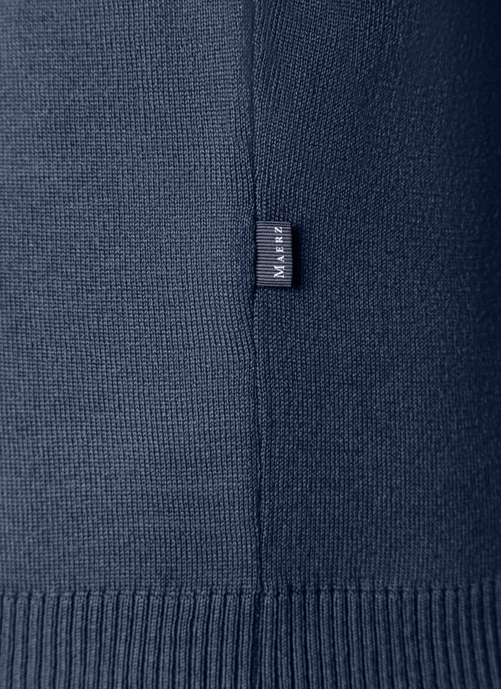 MAERZ Trui V‑Hals – Blauw-100% merino wol-HEREN TRUIEN & VESTEN-Blauw