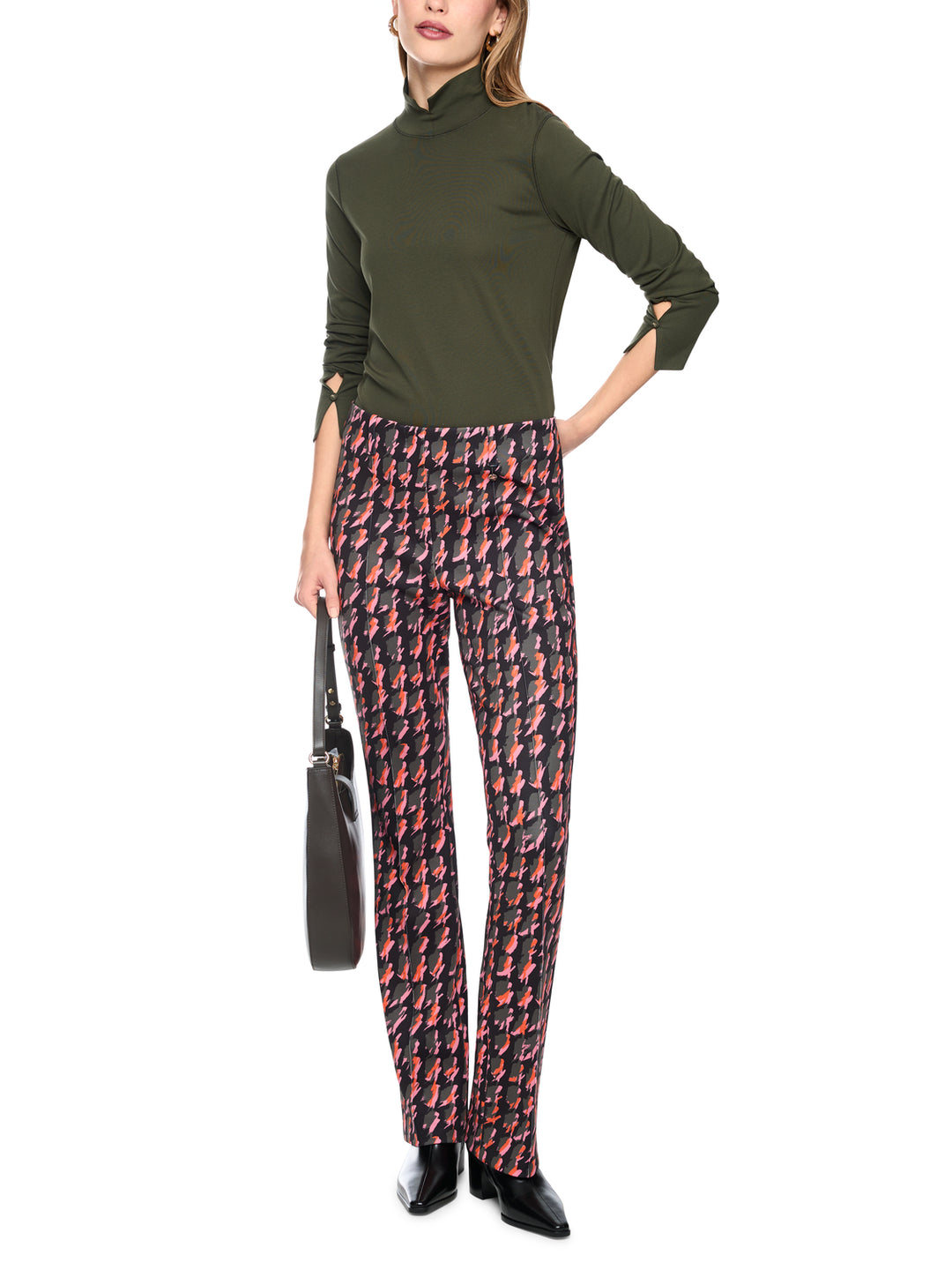 Marc Cain Basic Shirt met Opstaande Kraag – Groen-95% katoen, 5% elastaan-DAMES TOPS & BLOUSES-Groen