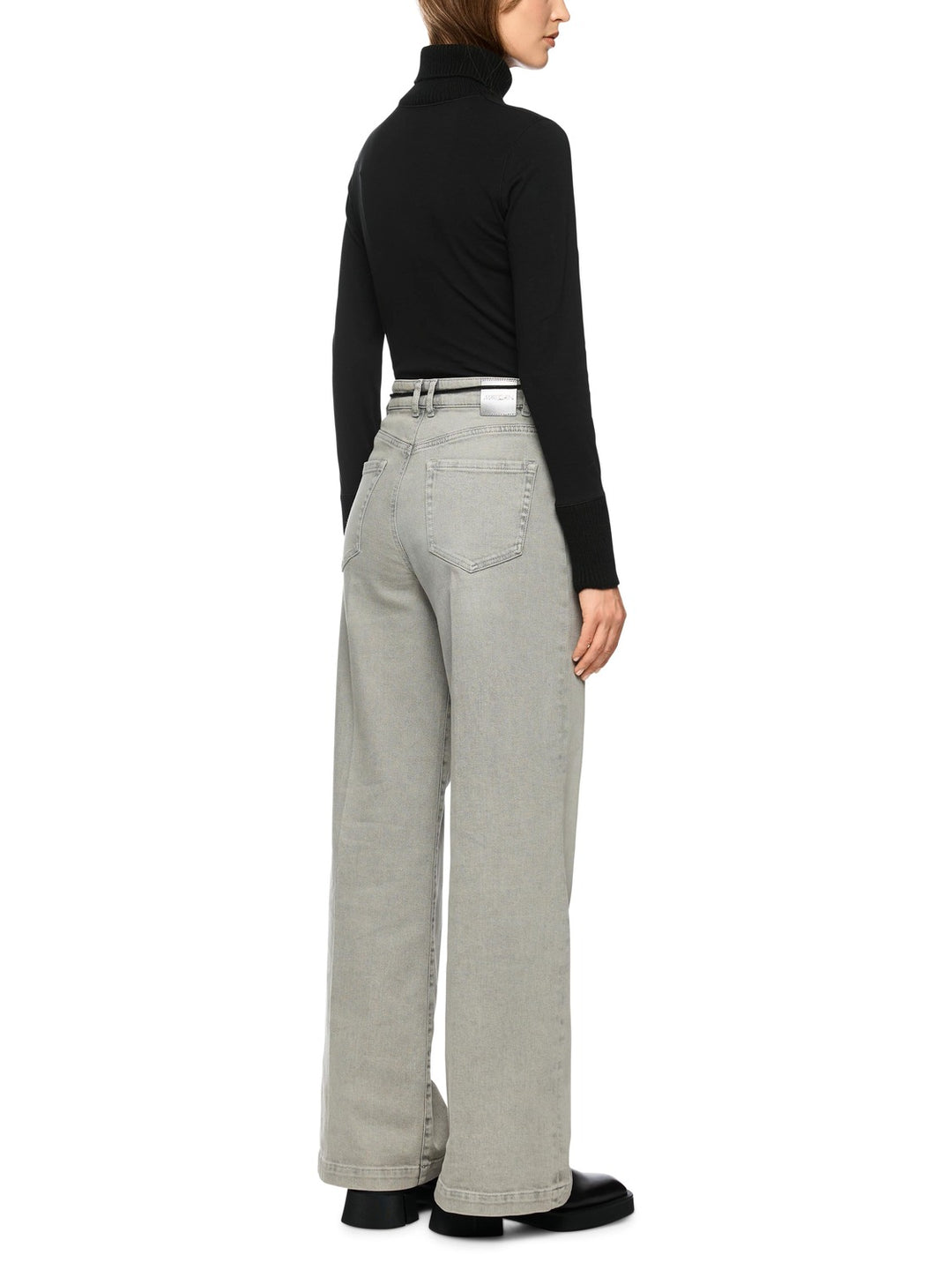 Marc Cain Collections Knit Longsleeve – Zwart-92% katoen, 8% elastaan-DAMES TOPS & BLOUSES-Zwart