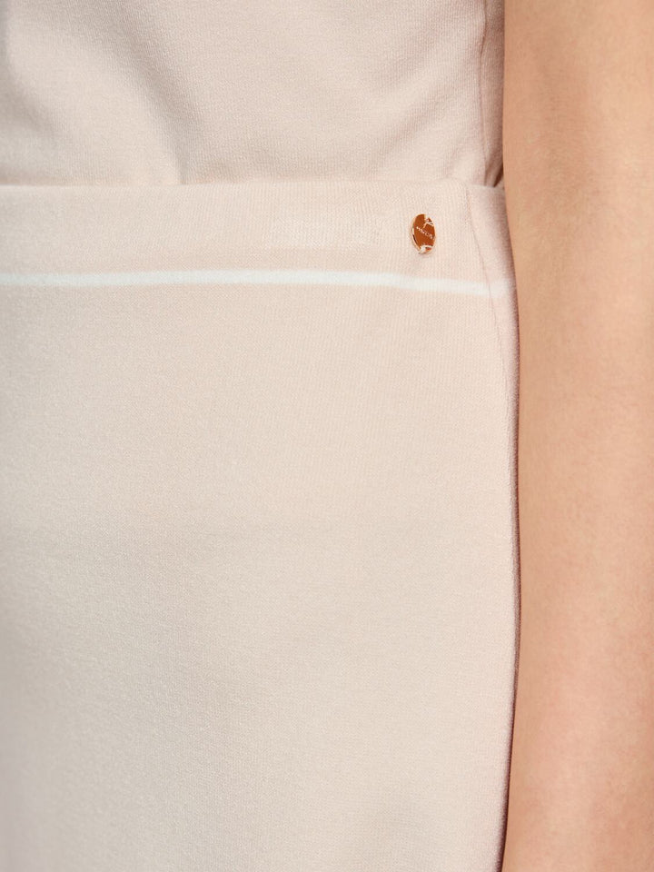 Marc Cain Collections – Korte Rok Beige-70% viscose, 30% polyester-DAMES ROKKEN-Beige