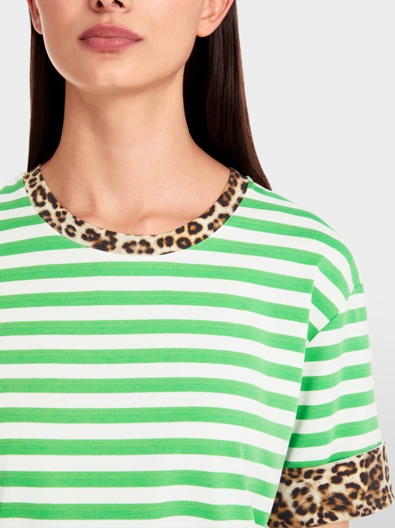 Marc Cain gestreept T-shirt met 3/4 mouwen-alg.: 95% katoen, 5% elastaan-DAMES TOPS & BLOUSES-Groen