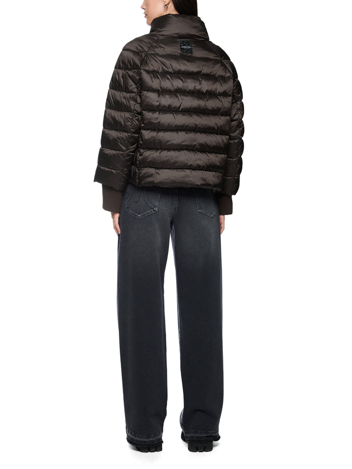 Marc Cain Gewatteerd Jack met Kunstdons – Bruin-100% polyamide-DAMES JASSEN & JACKS-Bruin