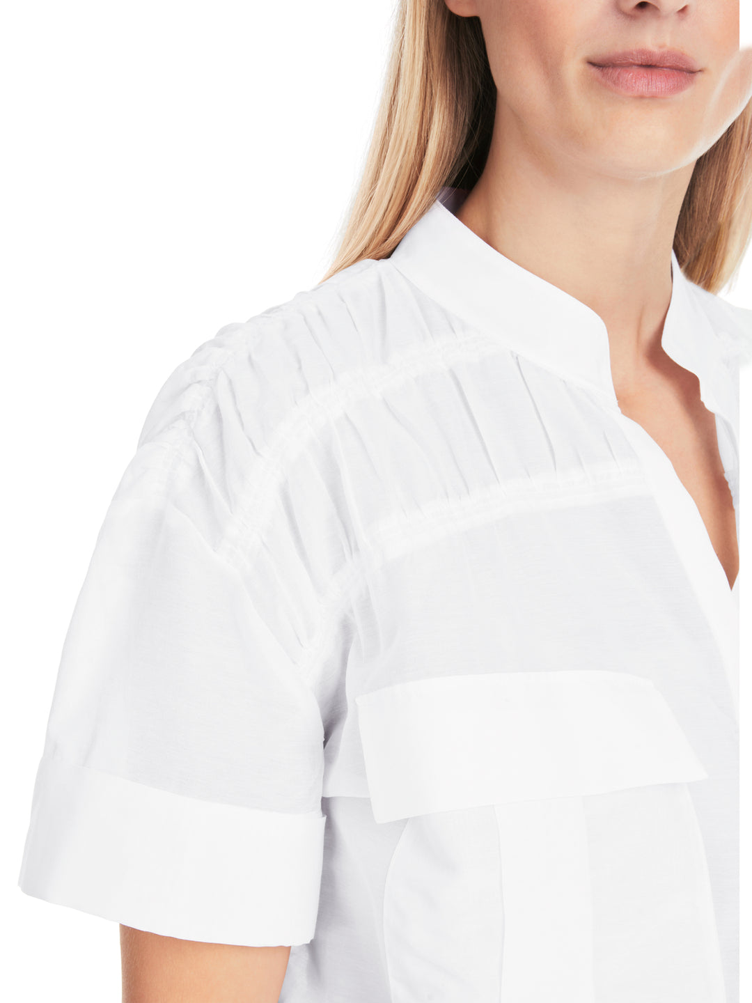 Marc Cain half doorzichtige blouse met smokwerk-72% katoen, 28% zijde-DAMES TOPS & BLOUSES-Wit