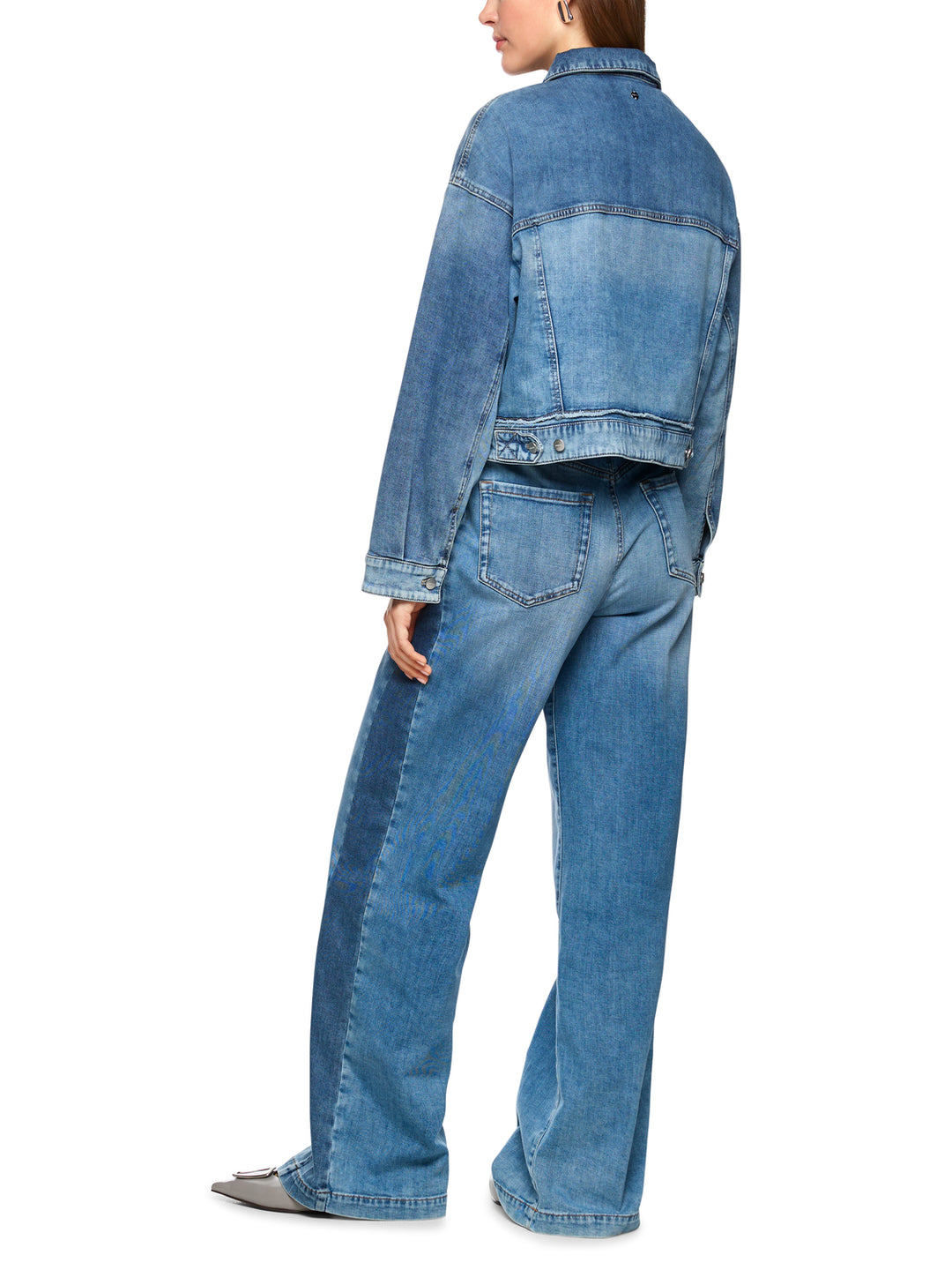 Marc Cain Jack – Blauw-92% katoen  6% elastomultiester 2% elastaan-DAMES JASSEN & JACKS-Blauw