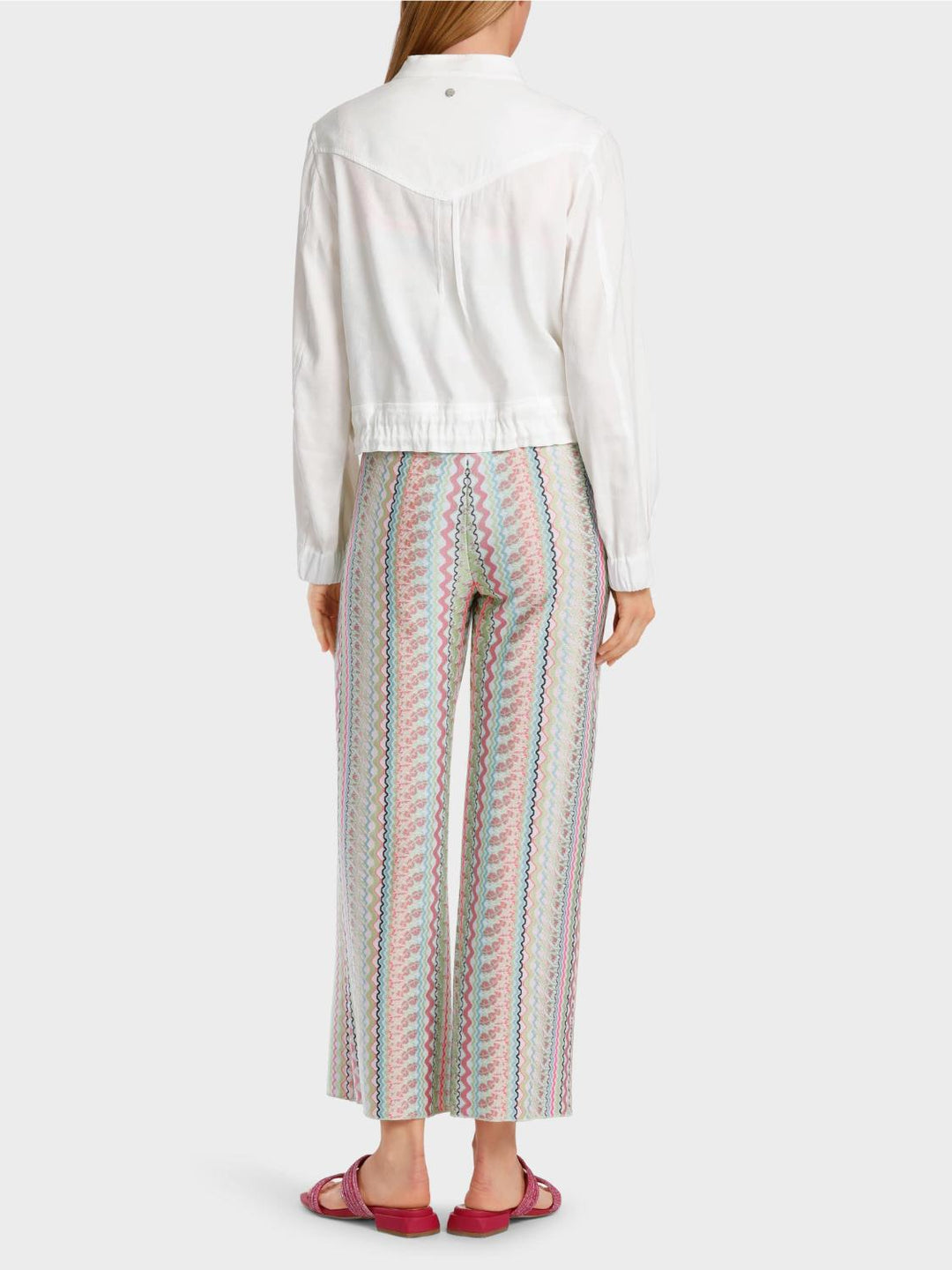 Marc Cain jasje met details-59% linnen<br />39% viscose<br />2% elastaan-DAMES BLAZERS & GILETS-Room