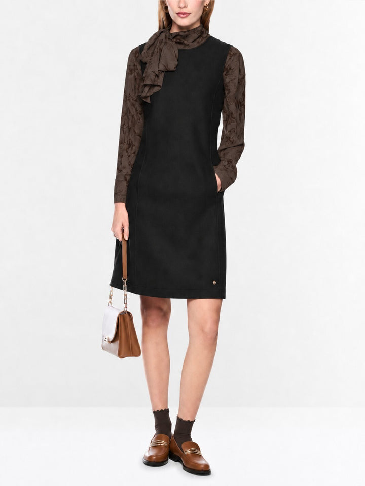 Marc Cain Knitted in Germany Jurk – Zwart-100% wol-DAMES JURKEN-Zwart