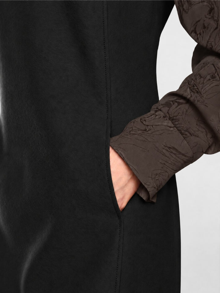 Marc Cain Knitted in Germany Jurk – Zwart-100% wol-DAMES JURKEN-Zwart