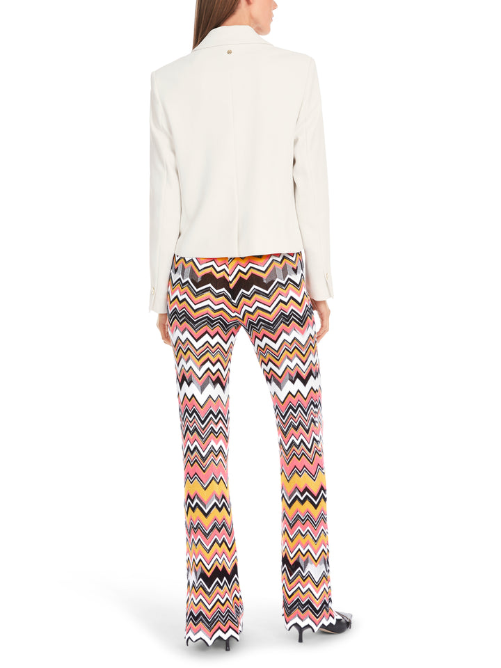 Marc Cain korte blazer-alg.: 100% polyester<br />voering: 94% polyester, 6% katoen-DAMES BLAZERS & GILETS-Room