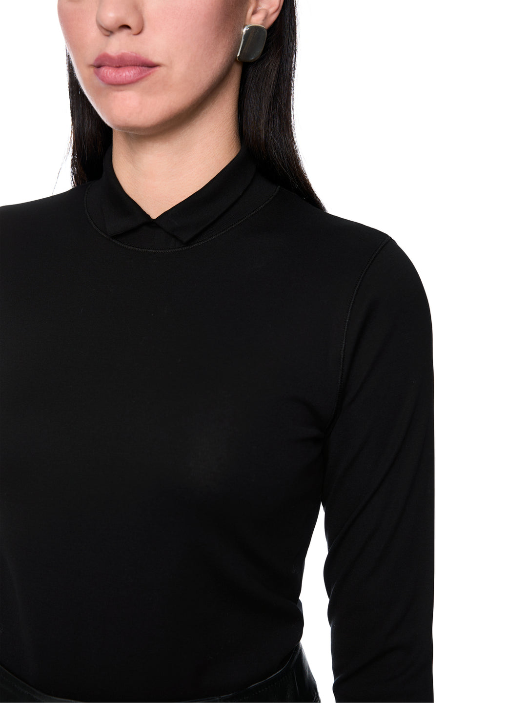 Marc Cain Longsleeve met Opstaande Kraag – Zwart-95% katoen, 5% elastaan-DAMES TOPS & BLOUSES-Zwart