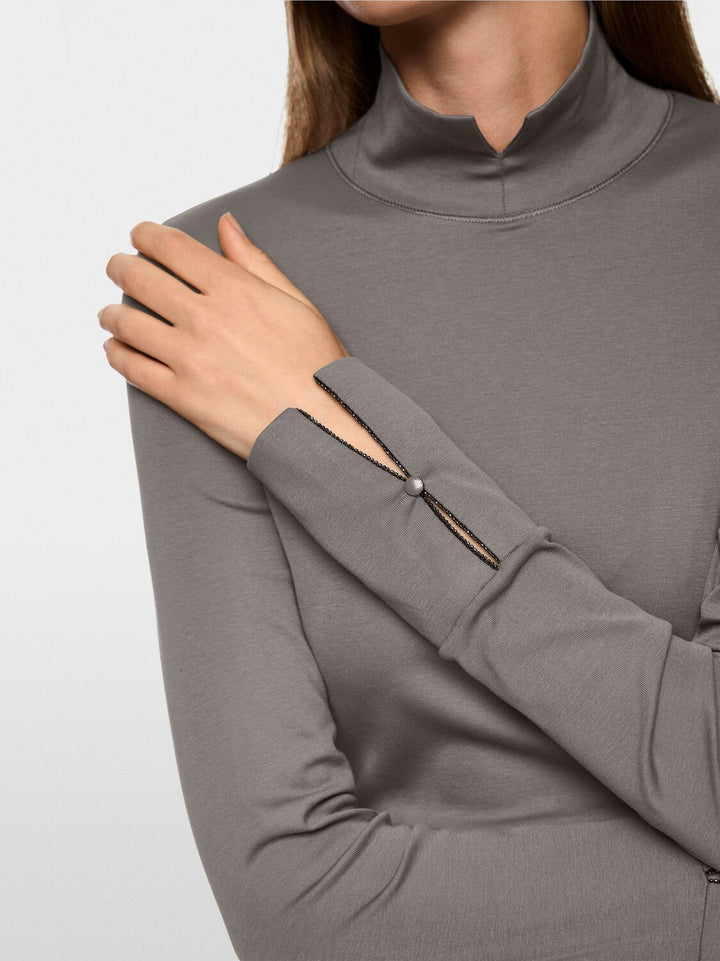 Marc Cain Longsleeve T-Shirt – Soft Charcoal-95% katoen, 5% polyamide-DAMES TOPS & BLOUSES-Grijs