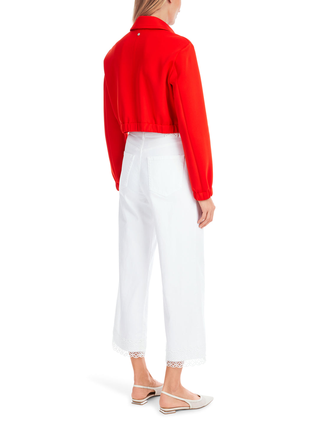 Marc Cain Rethink Together” jeans model WIGAN-70% katoen (regeneratief), 20% katoen, 8% elastomultiester, 2% elastaan-DAM