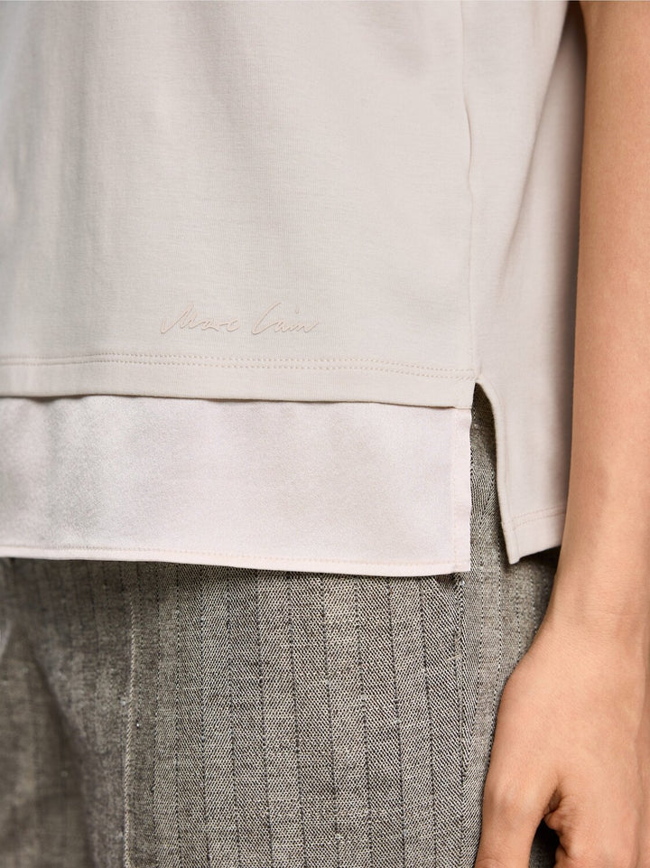 Marc Cain Shirt met Zijden Applicatie – Smoke-92% katoen, 8% elasthaan-DAMES TOPS & BLOUSES-Beige