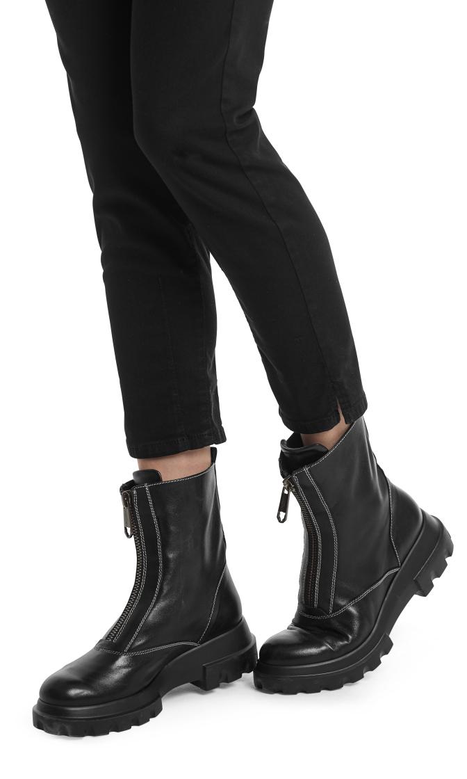 Marc Cain smalle jeans-alg.: 85% katoen, 11% elastomultiester, 4% elastaan-DAMES BROEKEN-Zwart