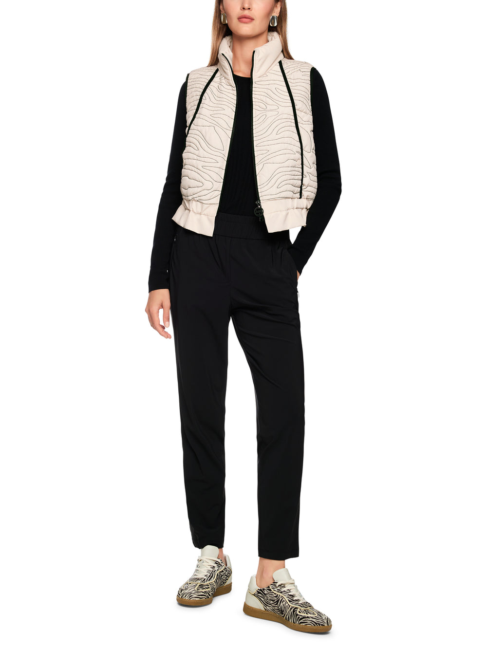 Marc Cain Sports – Beige Bodywarmer-100% polyester-DAMES JASSEN & JACKS-Beige