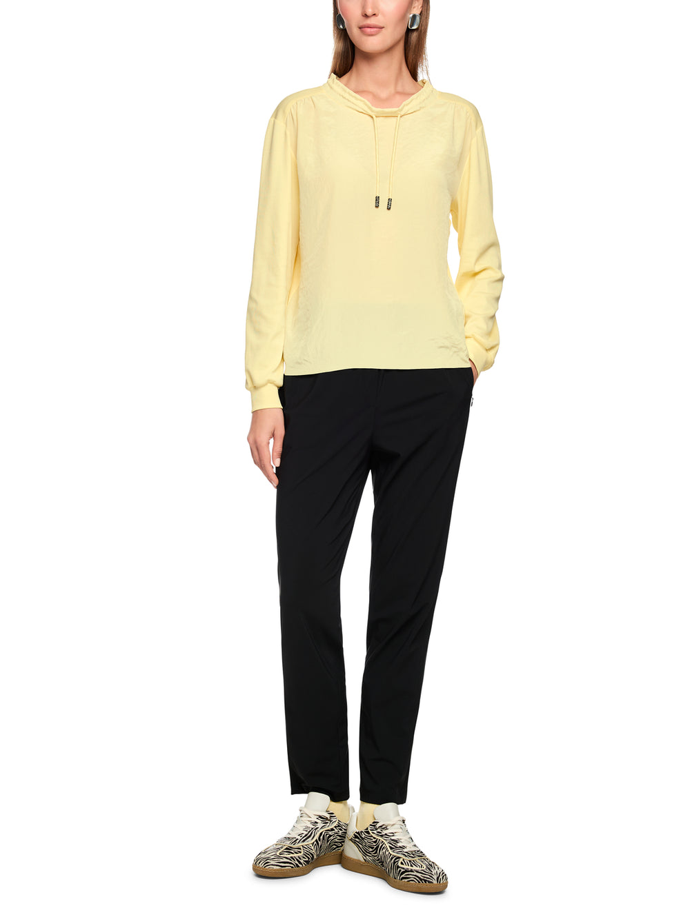 Marc Cain Sports – Gele Blouse met Lange Mouwen-94% katoen, 6% elastaan-DAMES TOPS & BLOUSES-Geel