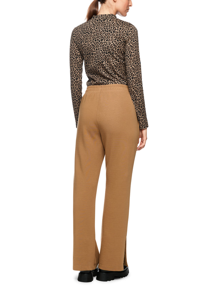 Marc Cain Sports Knit Lace Top – Bruin-94% katoen, 6% elastaan-DAMES TOPS & BLOUSES-Bruin