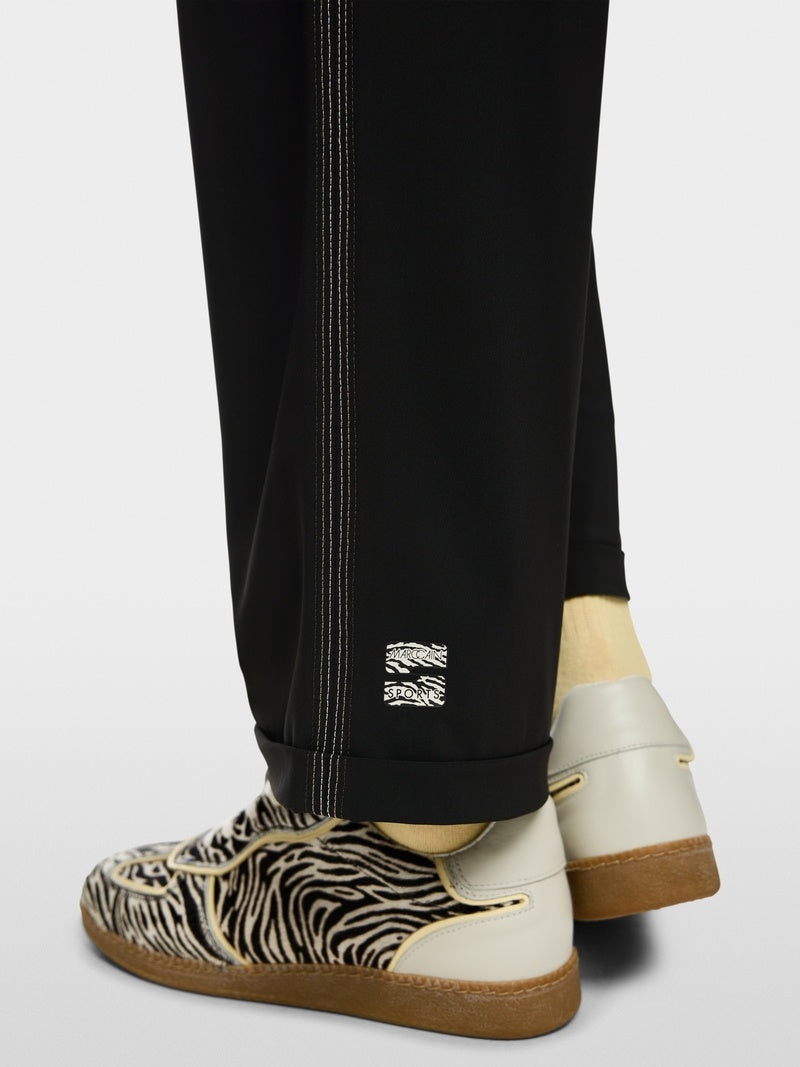Marc Cain Sports – Zwarte Jersey Pantalon-73% polyamide, 27% elastaan-DAMES BROEKEN-Zwart