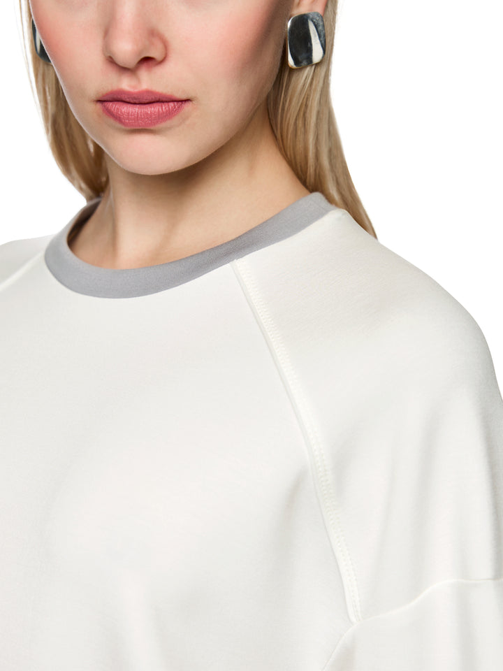 Marc Cain sweater – Wit-47% polyamide, 44% viscose, 9% elastaan-DAMES TRUIEN & VESTEN-Wit