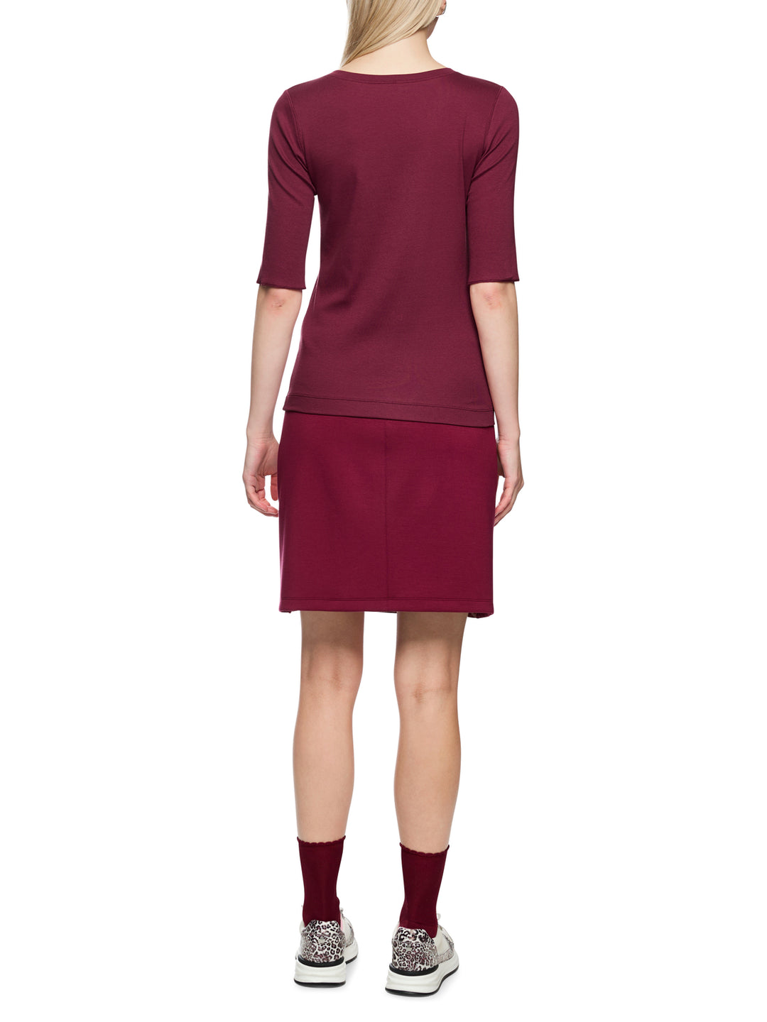 Marc Cain T‑shirt korte mouw – Rood-94% katoen,, 6% elastaan-DAMES TOPS & BLOUSES-Rood