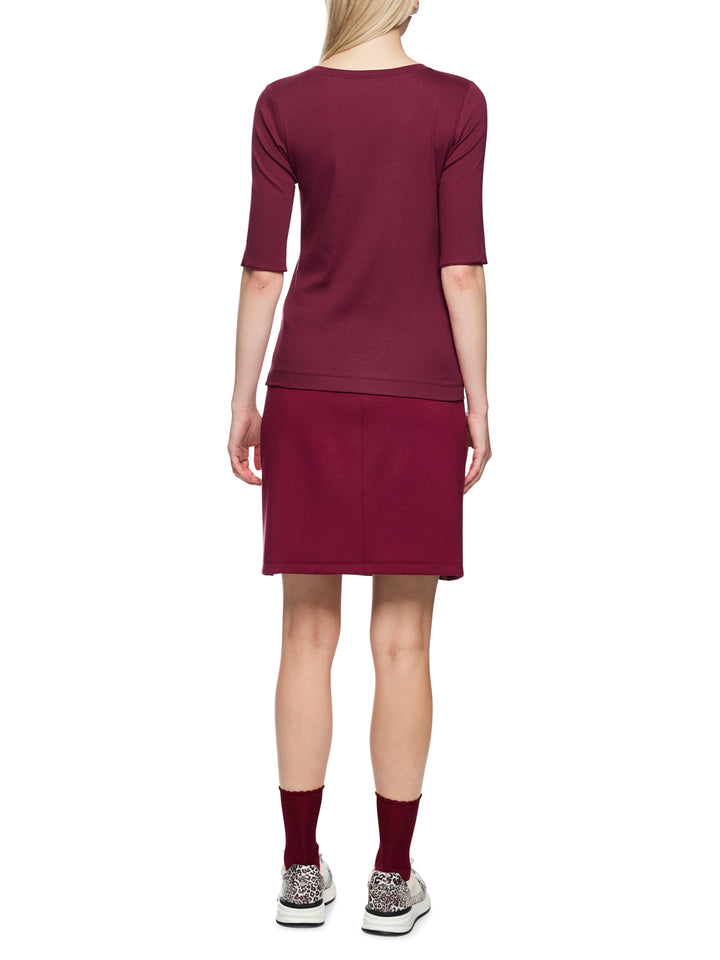 Marc Cain T‑shirt korte mouw – Rood-94% katoen,, 6% elastaan-DAMES TOPS & BLOUSES-Rood