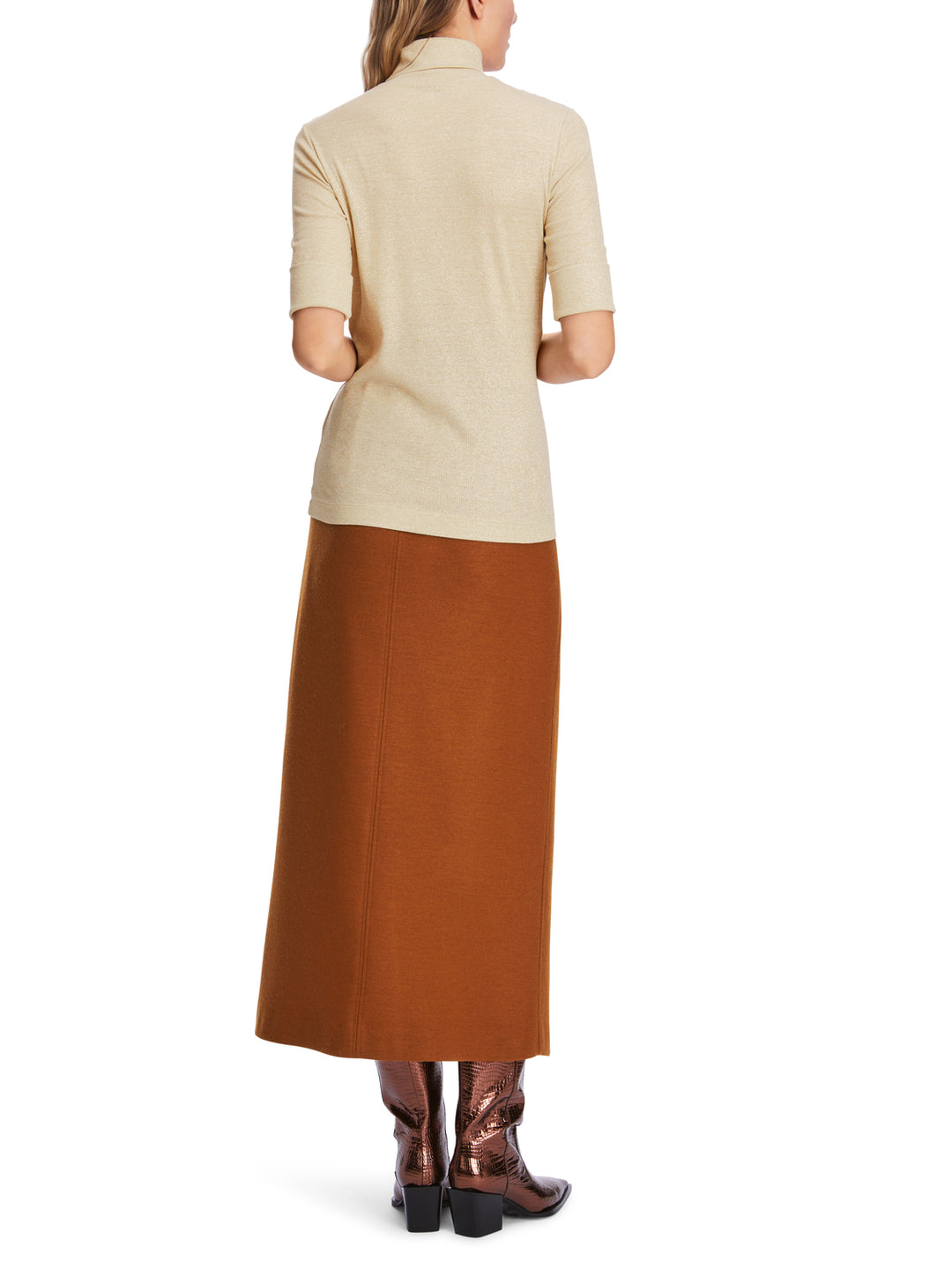 Marc Cain T-shirt met metallic look-Materiaal<br />alg.: 78% viscose, 10% Polyester,gemetalliseerd , 9% polyamide, 3% ela