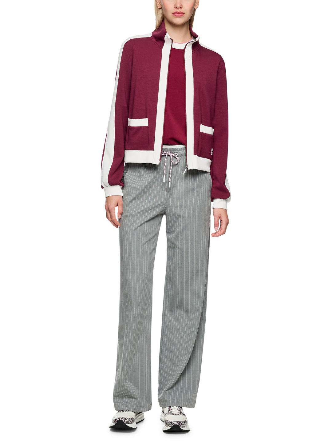 Marc Cain Vest – Rood-47% polyamide, 44% viscose, 9% elastaan-DAMES TRUIEN & VESTEN-Rood