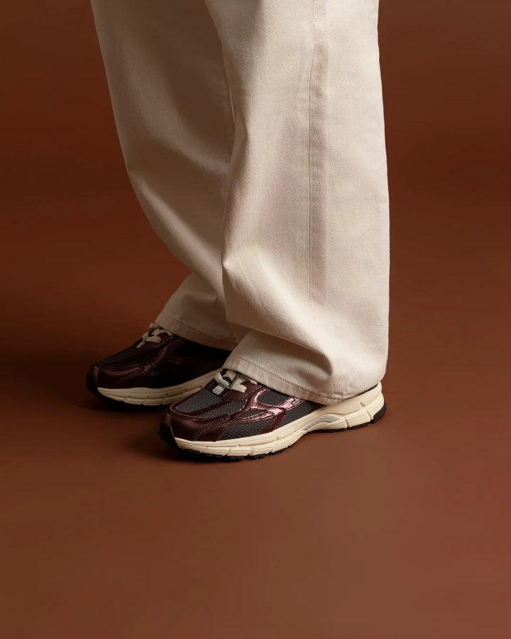 MERCER Re-Run Cracked Sneaker – Grijs-DAMES SCHOENEN-Grijs
