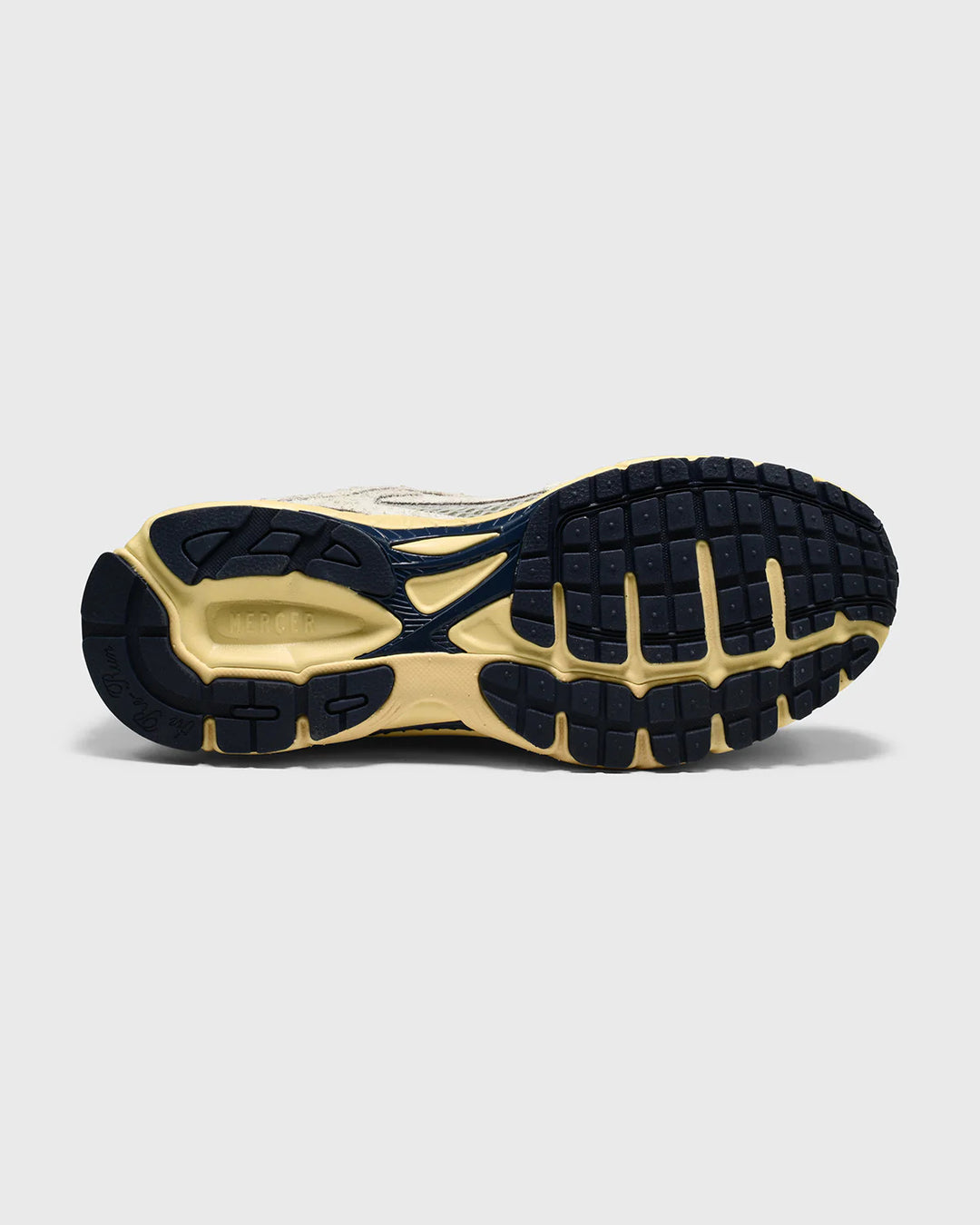 Mercer The Re-Run Americana – Room-HEREN SCHOENEN & RIEMEN-Room