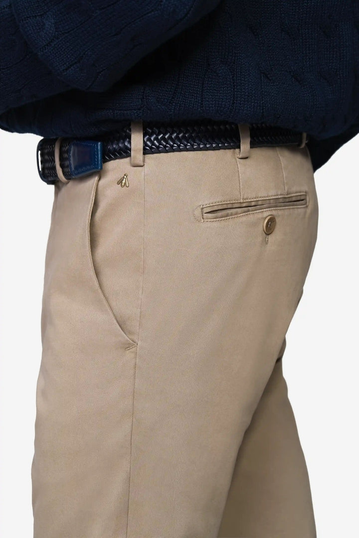 Meyer Bonn Chino – Beige-89% katoen, 8% elastomultiester, 3% elastaan-HEREN BROEKEN-Beige