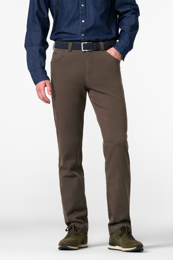 Meyer Bonn Chino – Bruin-60% katoen, 38% polyester, 2% Elastaan-HEREN BROEKEN-Bruin