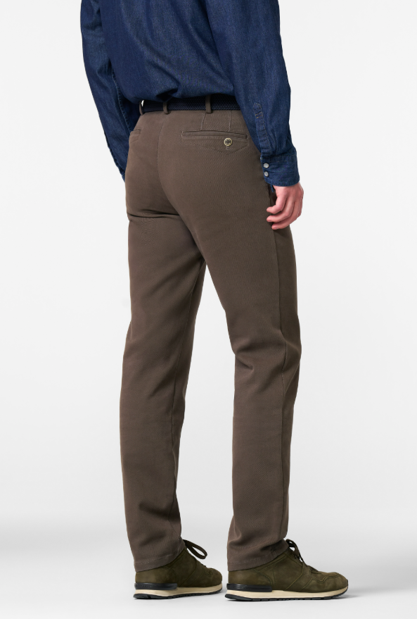 Meyer Bonn Chino – Bruin-60% katoen, 38% polyester, 2% Elastaan-HEREN BROEKEN-Bruin
