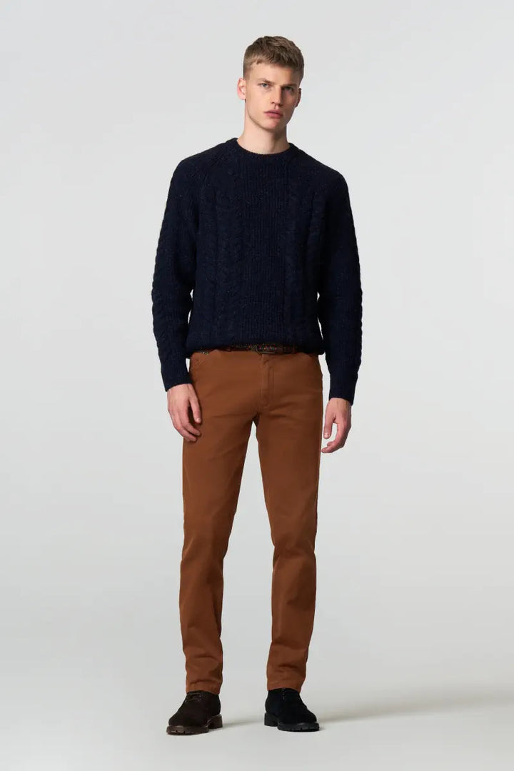 Meyer chino CHICAGO 2-5615-97% Katoen (BIO) • 3% Elastaan | 420g-HEREN BROEKEN-Bruin