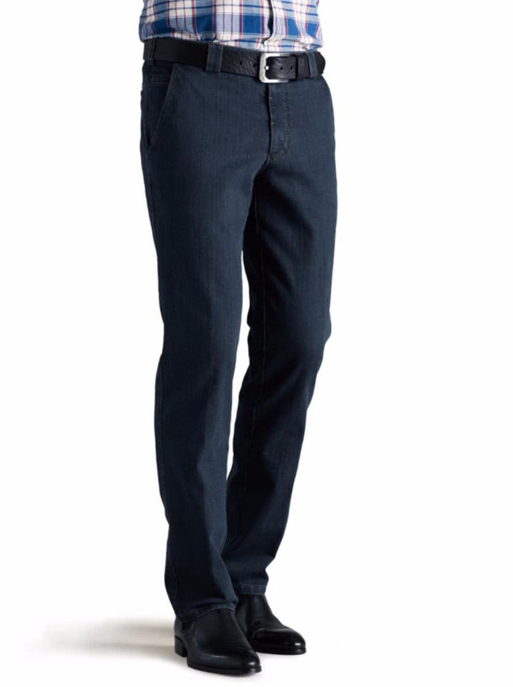 Meyer chino Roma-93% katoen<br />6% polyester<br />1% elastan-HEREN BROEKEN-Blauw