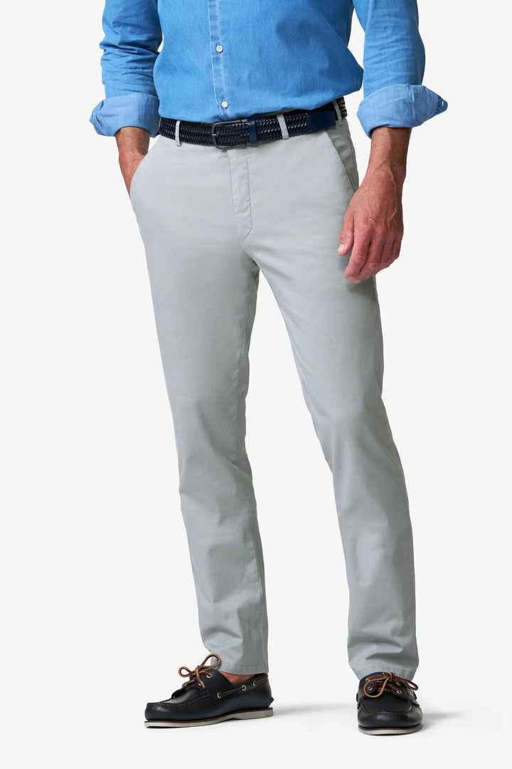 Meyer New York Chino 1-5074 – Grijs-98% katoen, 2% elastaan-HEREN BROEKEN-Grijs