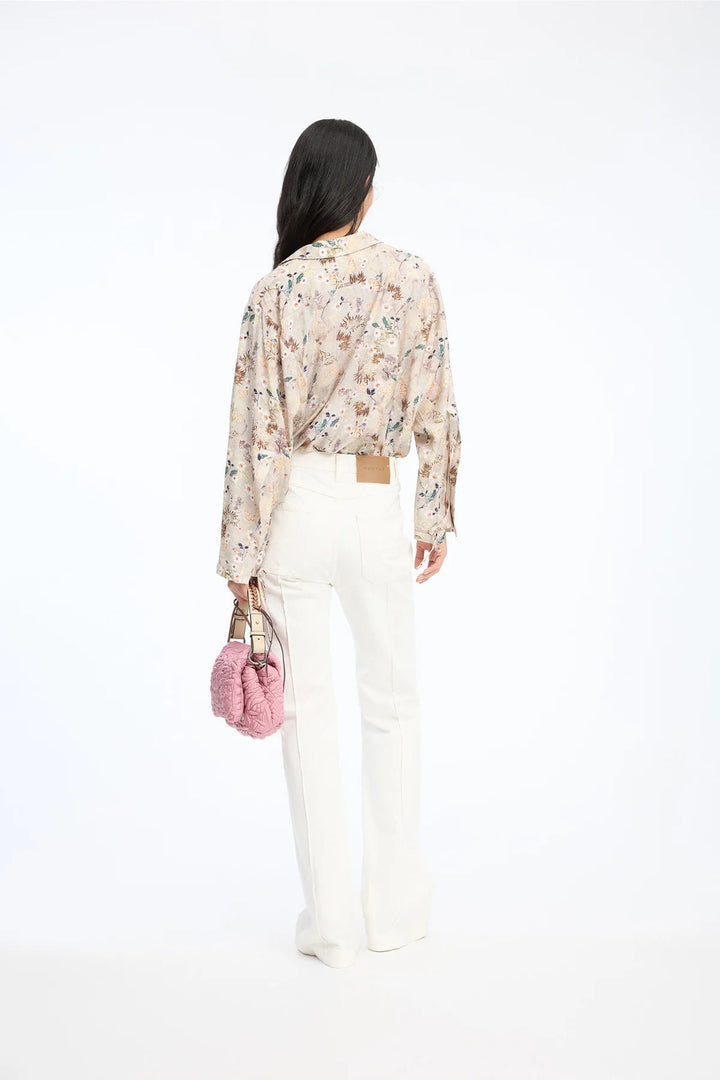 MUNTHE Babette Blouse – Beige-85% viscose, 15% polyamide-DAMES TOPS & BLOUSES-Beige
