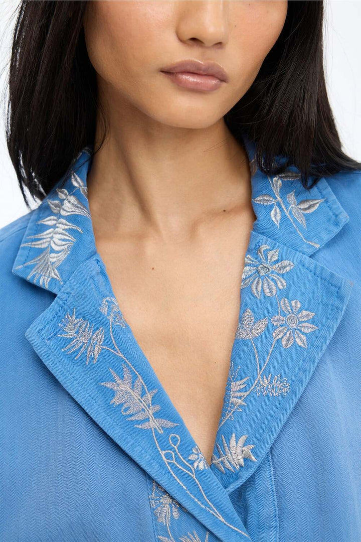 MUNTHE Blaise top – Licht blauw-100% katoen-DAMES TOPS & BLOUSES-Blauw