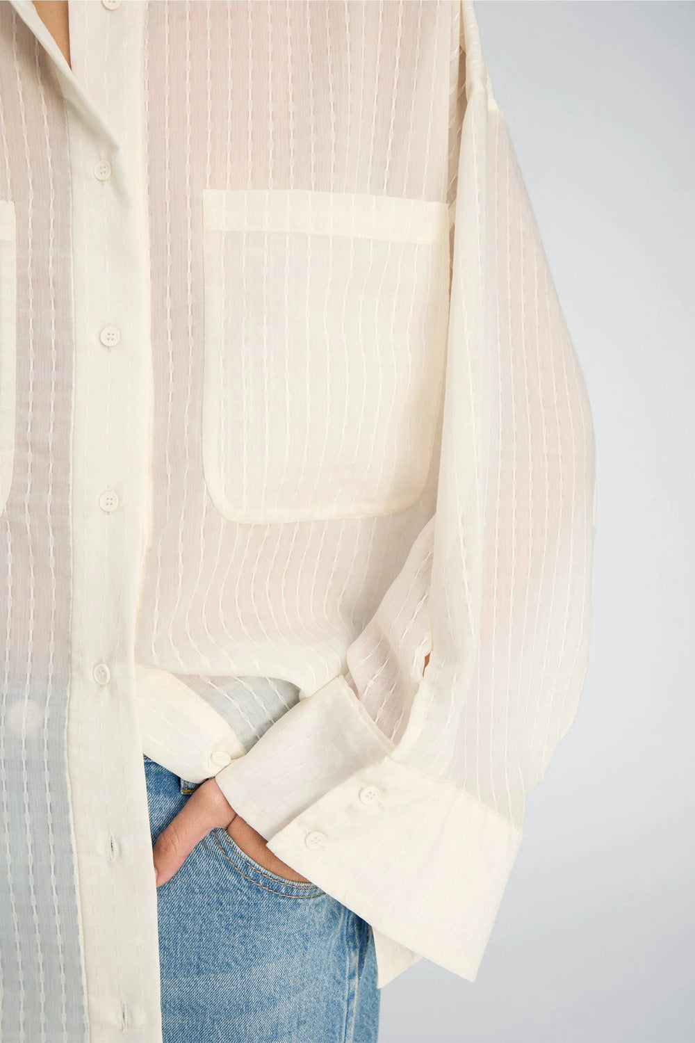 MUNTHE Fortunato Blouse lange mouw – Room-67% lyocell, 22% polyamide, 11% viscose-DAMES TOPS & BLOUSES-Room