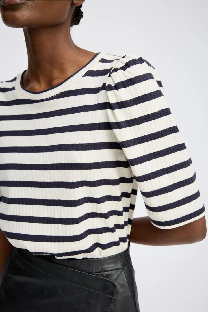 MUNTHE Jikolaz T-shirt – Navy-100% katoen-DAMES TOPS & BLOUSES-Blauw