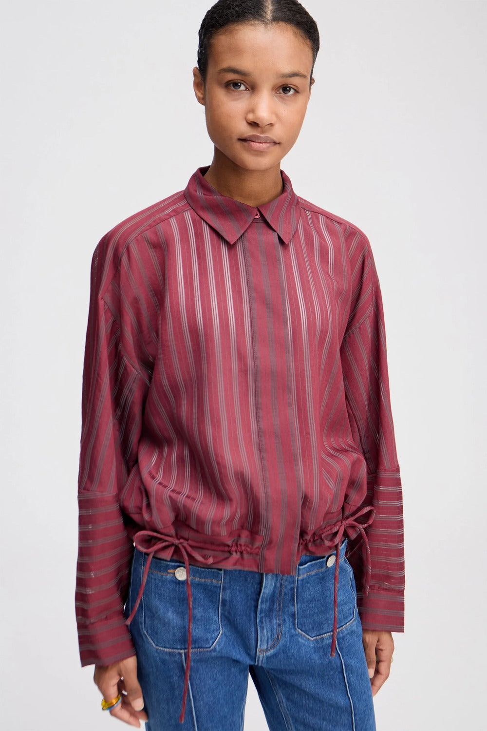 MUNTHE Loasta Blouse – Bordeaux (Rood)-81% viscose, 12% polyamide, 7% polyester-DAMES TOPS & BLOUSES-Rood