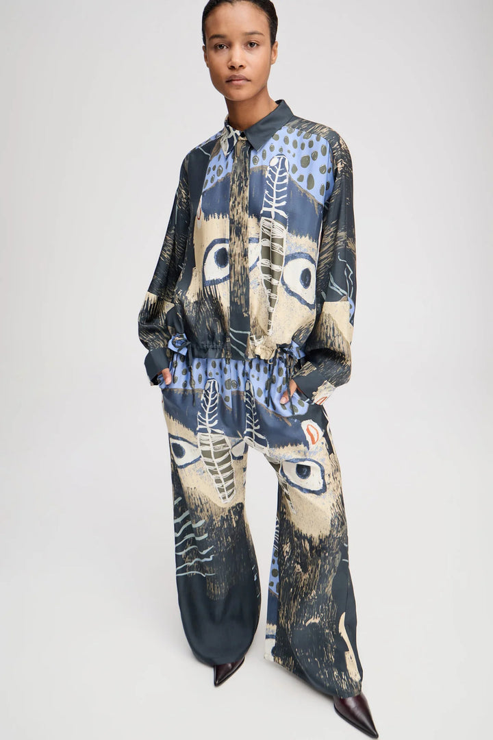 MUNTHE Loasta Blouse – Zwart-100% zijde-DAMES TOPS & BLOUSES-Zwart