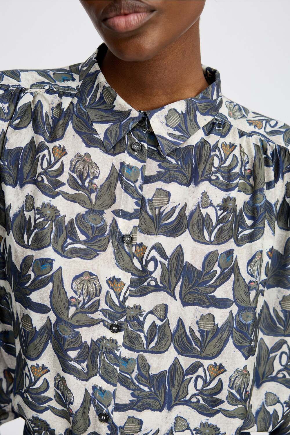 MUNTHE Lynx Blouse – Mix-80% viscose, 20% zijde-DAMES TOPS & BLOUSES-Groen