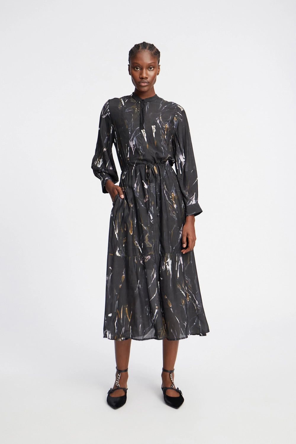 MUNTHE Portland Lange Jurk – Black-87% lenzing, 13% polyester-DAMES JURKEN-Zwart