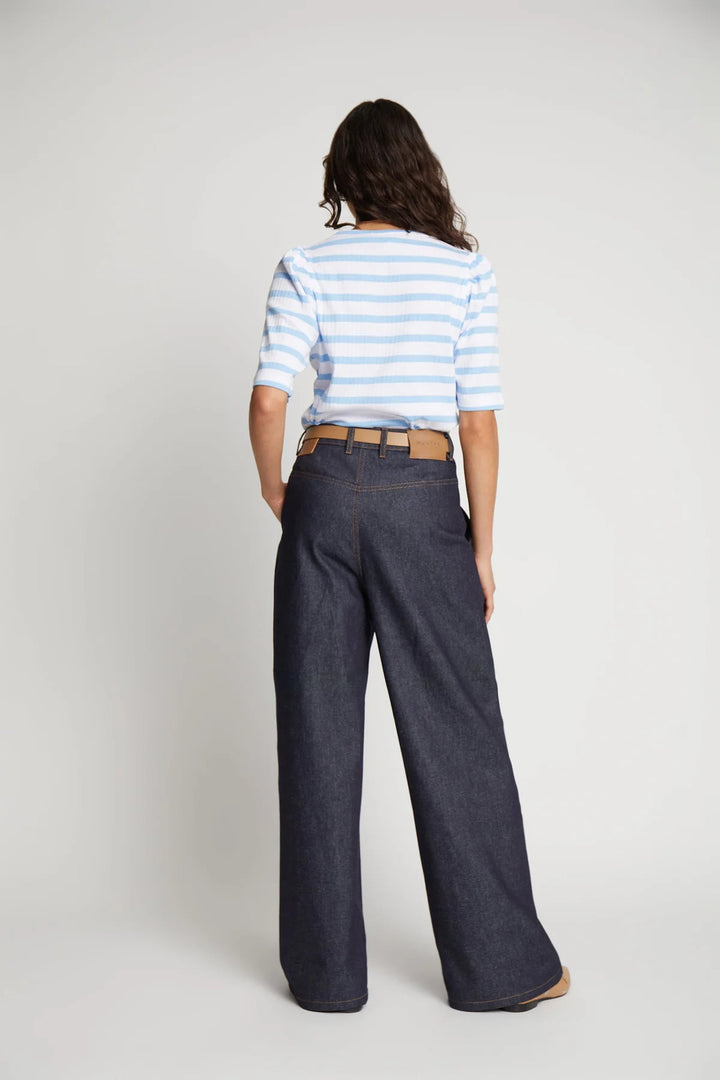 MUNTHE t-shirt JIKOLAZ light blue-100% biologisch katoen-DAMES TOPS & BLOUSES-Blauw