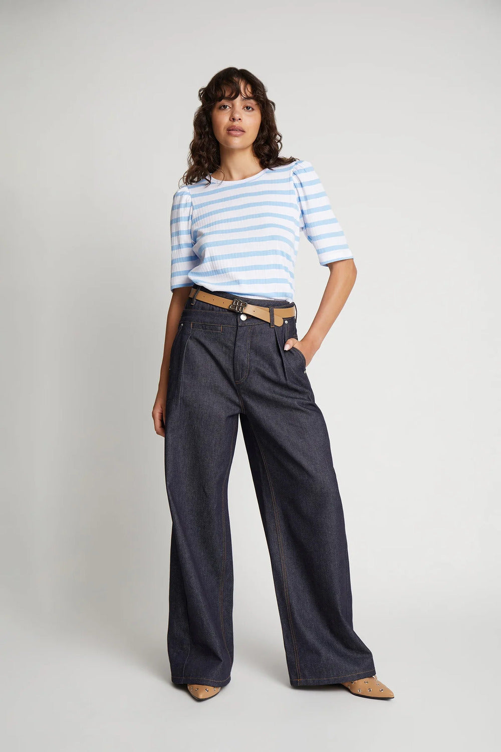 MUNTHE t-shirt JIKOLAZ light blue-100% biologisch katoen-DAMES TOPS & BLOUSES-Blauw