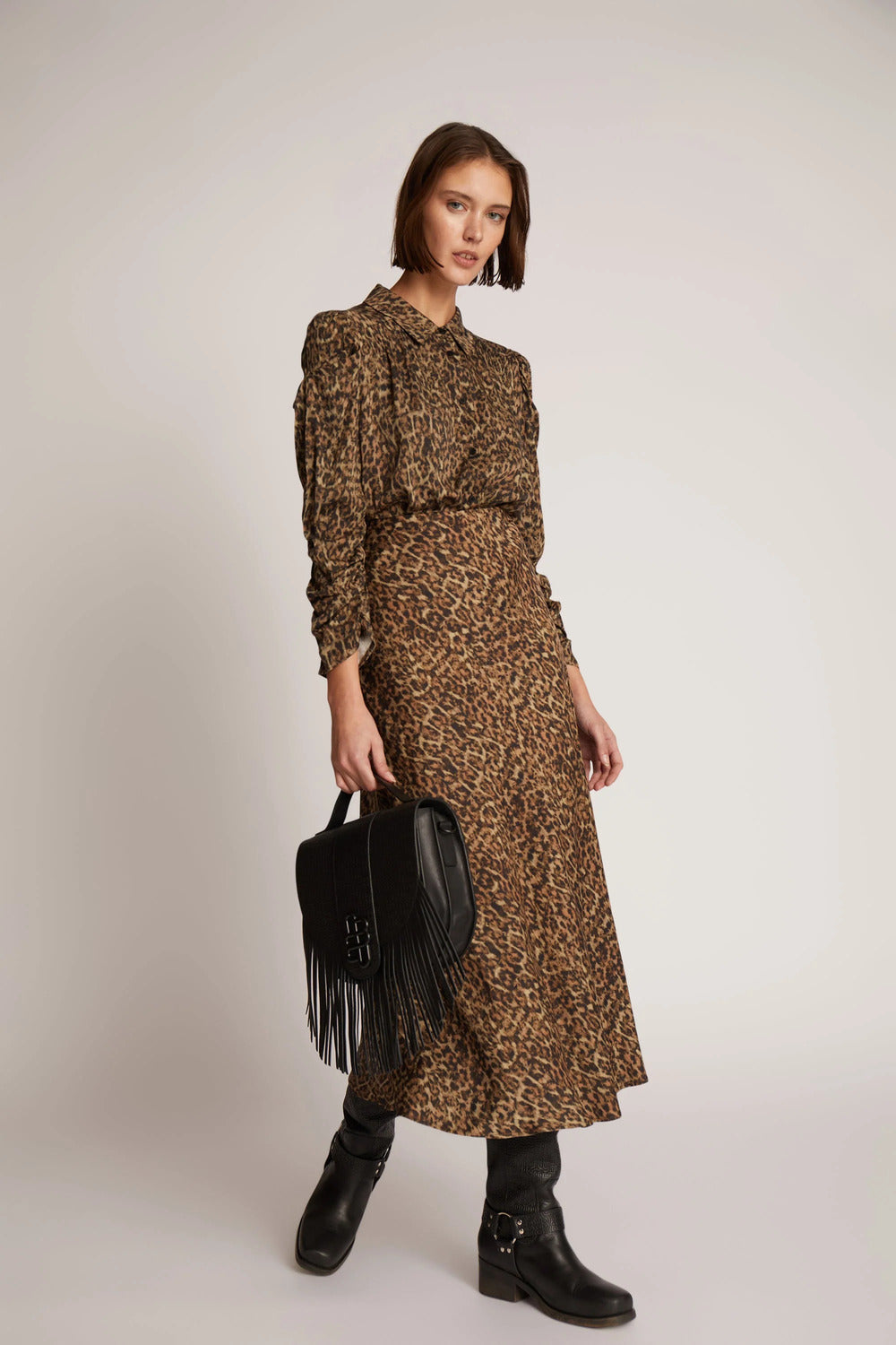 MUNTHE TIELLA top bruin-100% Ecovero Viscose-DAMES TOPS & BLOUSES-Bruin