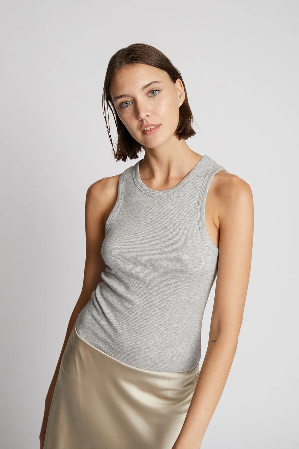 MUNTHE top PEACH-95% Ecovero 5% Elastane-DAMES TOPS & BLOUSES-Grijs