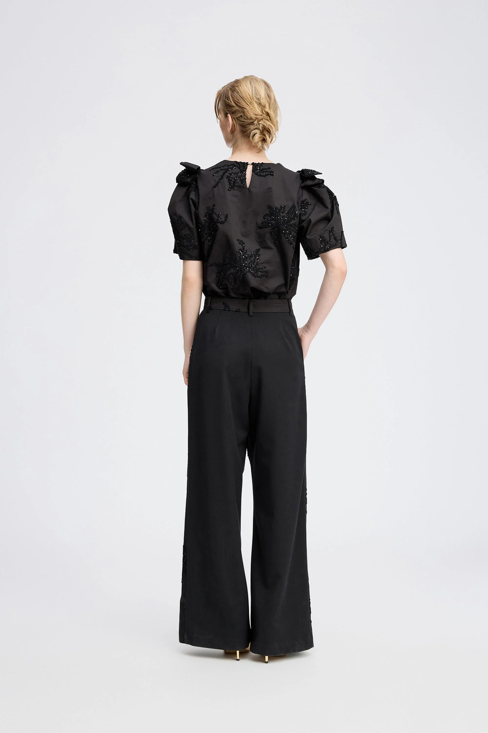 MUNTHE Top Ryme – Zwart-100% katoen-DAMES TOPS & BLOUSES-Zwart