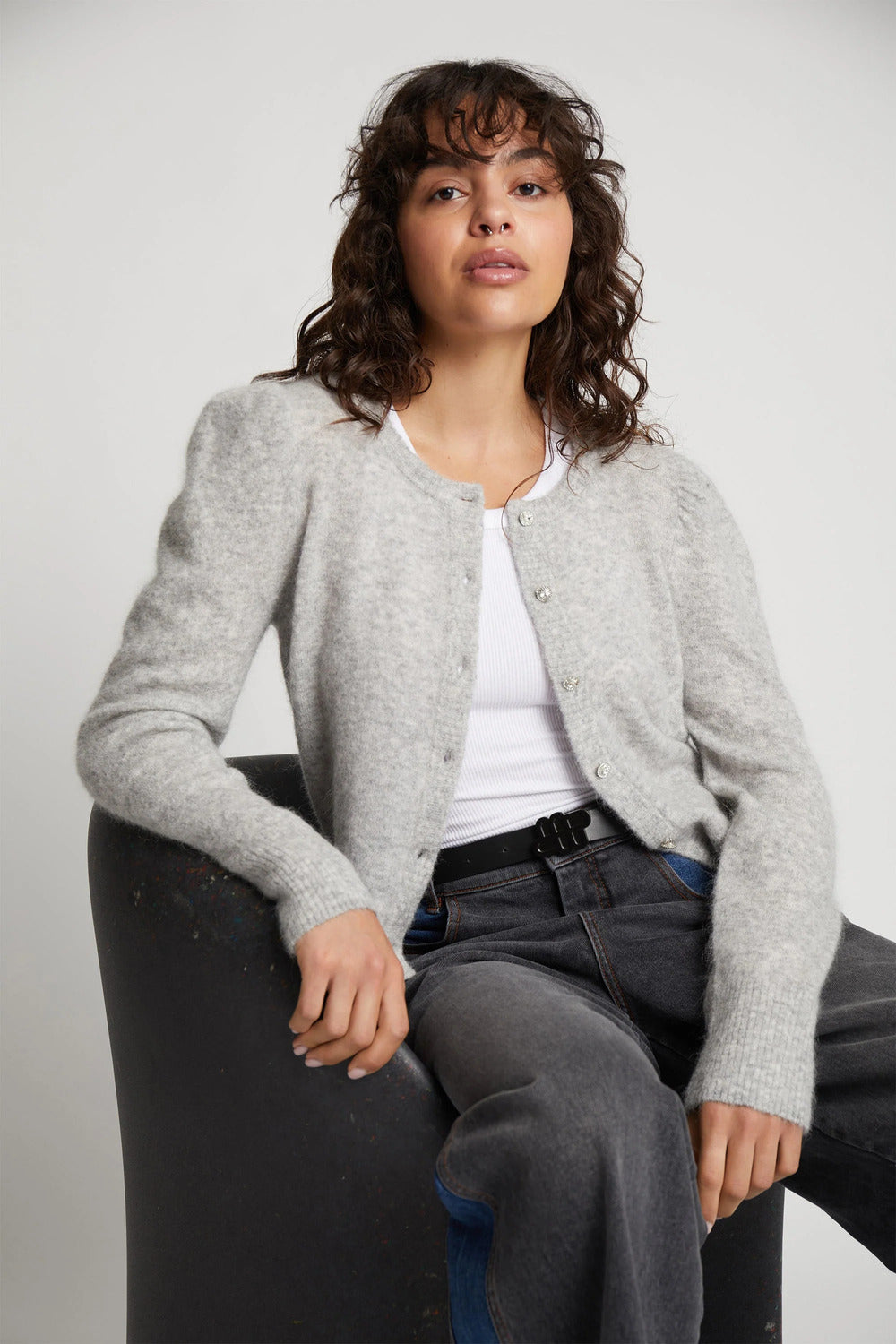 MUNTHE vest SAMICA-15% Superfine Alpaca / 45% Merino Wool / 36% Polyamide / 4% Elastane-DAMES TRUIEN & VESTEN-Grijs