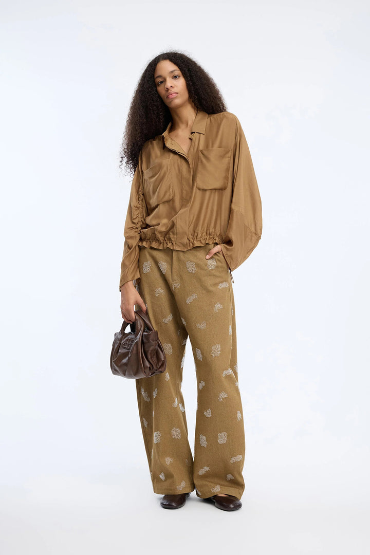 MUNTHE Vigil Blouse – Goud-80% viscose, 20% zijde-DAMES TOPS & BLOUSES-Goud