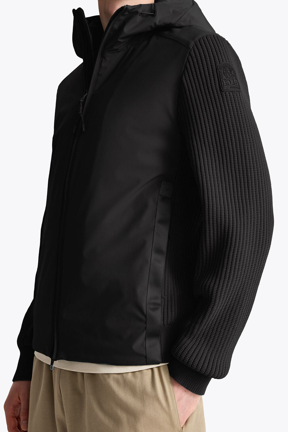 Parajumpers Rocher River Hybrid Jacket – Zwart-58% polyamide, 33% polyester, 9% elastaan<br />62% polyester, 38% katoen-H